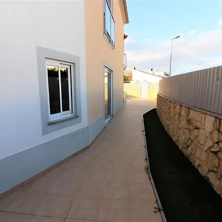 Oura Oasis