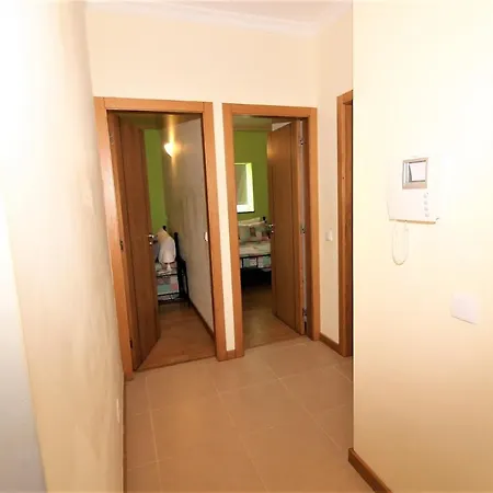 Oura Oasis Apartament