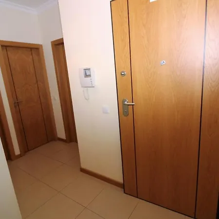 Oura Oasis Apartament