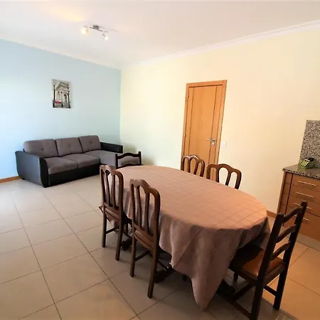 Oura Oasis Apartament