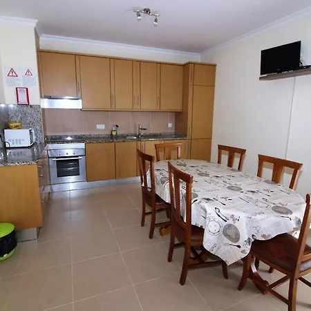 Apartament Oura Oasis